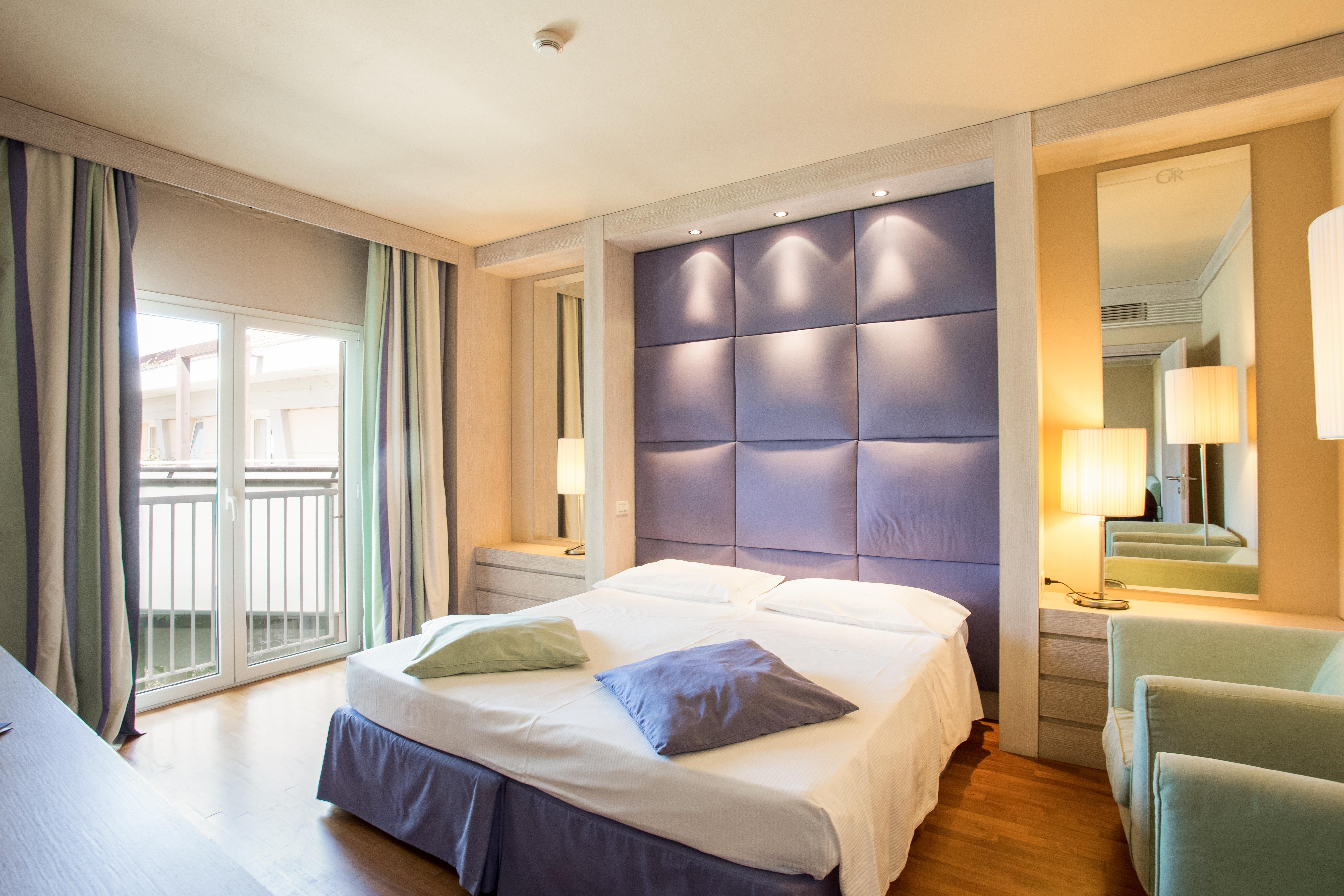Th Tirrenia - Green Park Resort Esterno foto