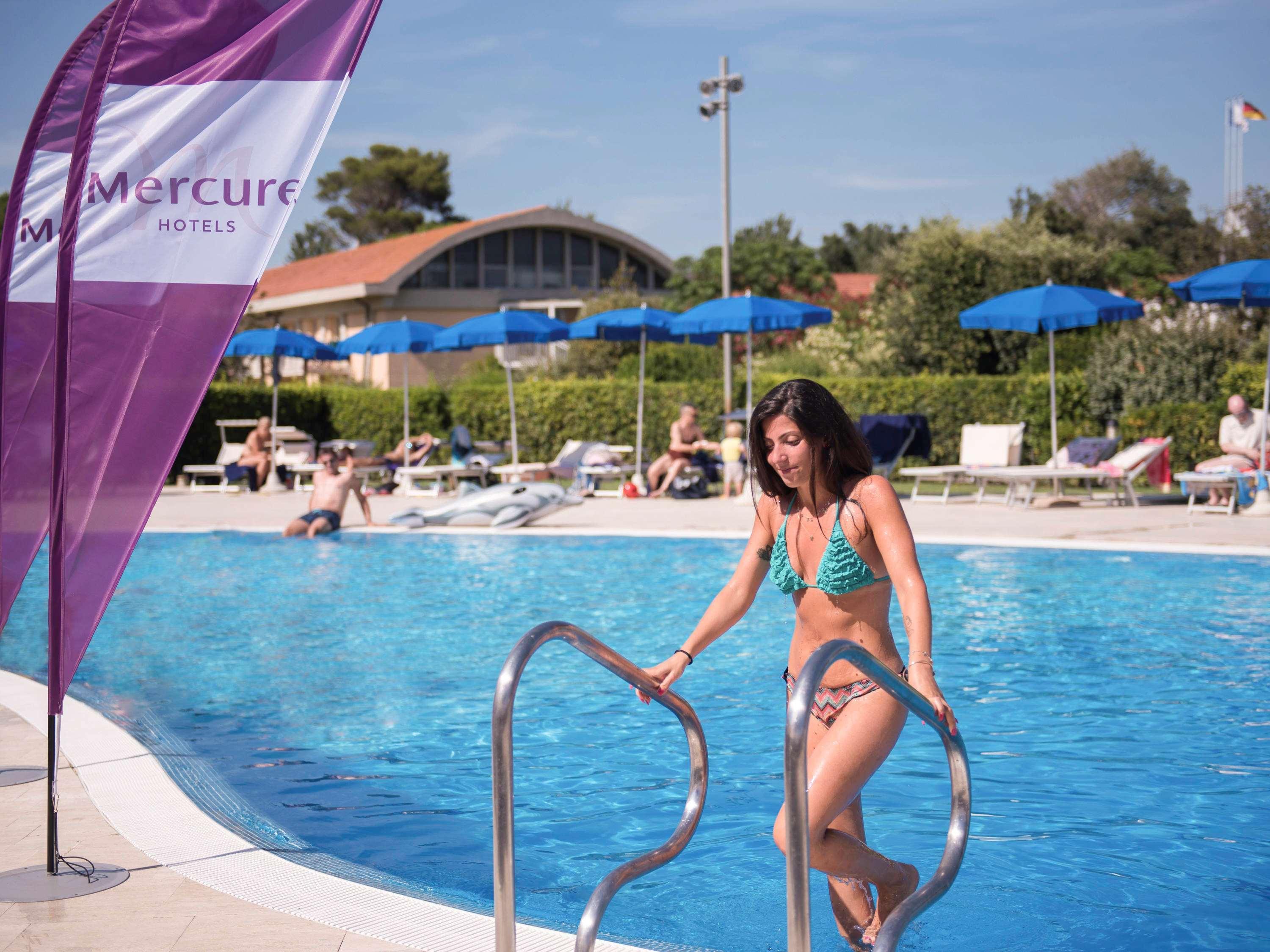 Th Tirrenia - Green Park Resort Esterno foto