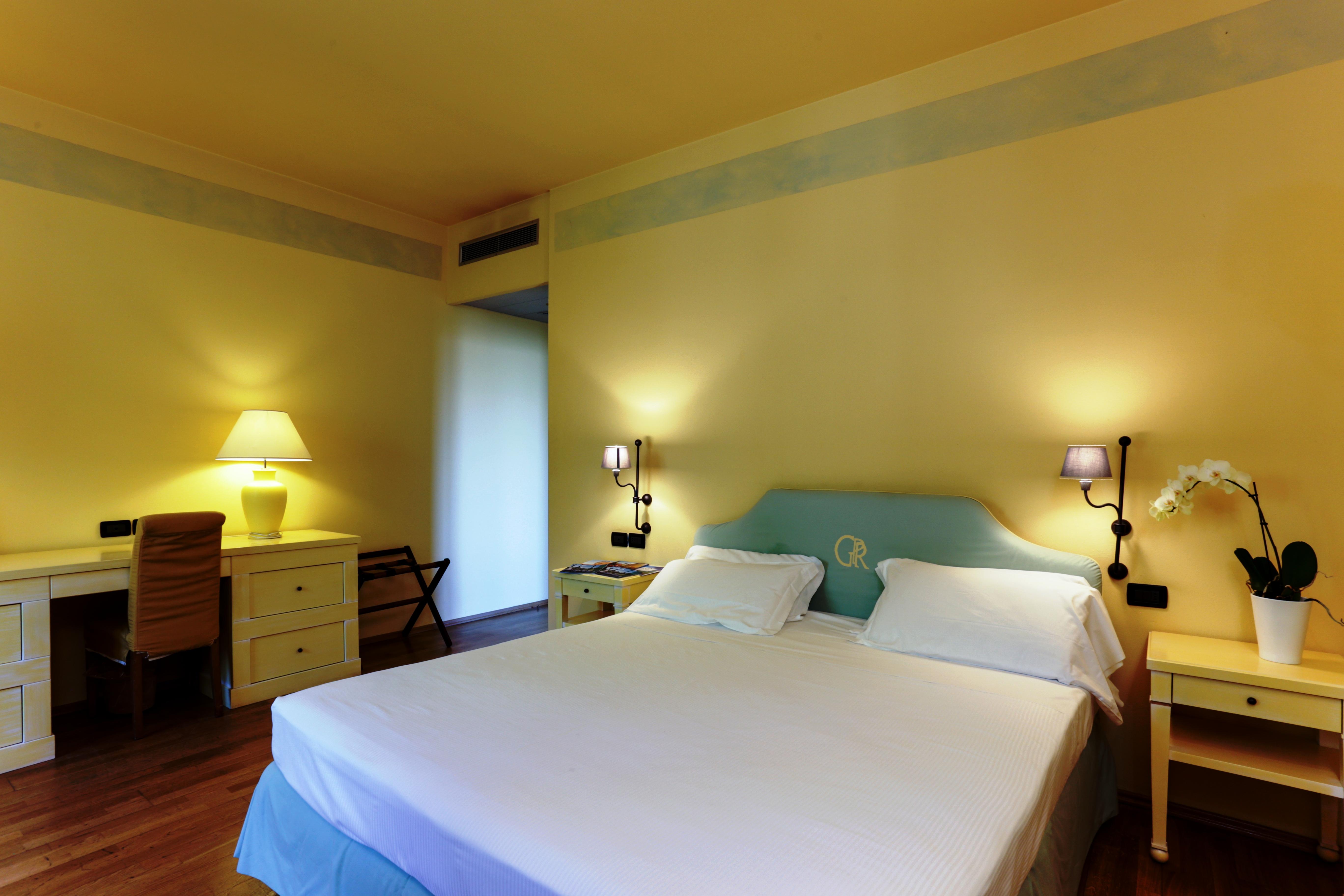 Th Tirrenia - Green Park Resort Esterno foto